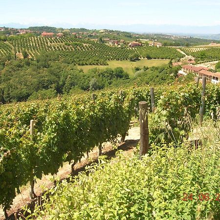 Tenuta Calabiana Diano dʼAlba Eksteriør billede