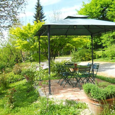 Tenuta Calabiana Diano dʼAlba Eksteriør billede